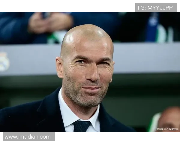 五十二号足球球星盘点：历史与现役球员代表人物一览